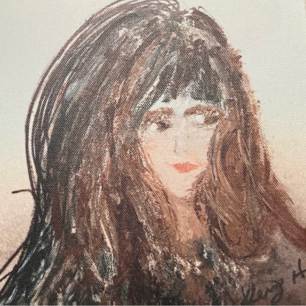 Elegant Brown Hair Extension pretty lady